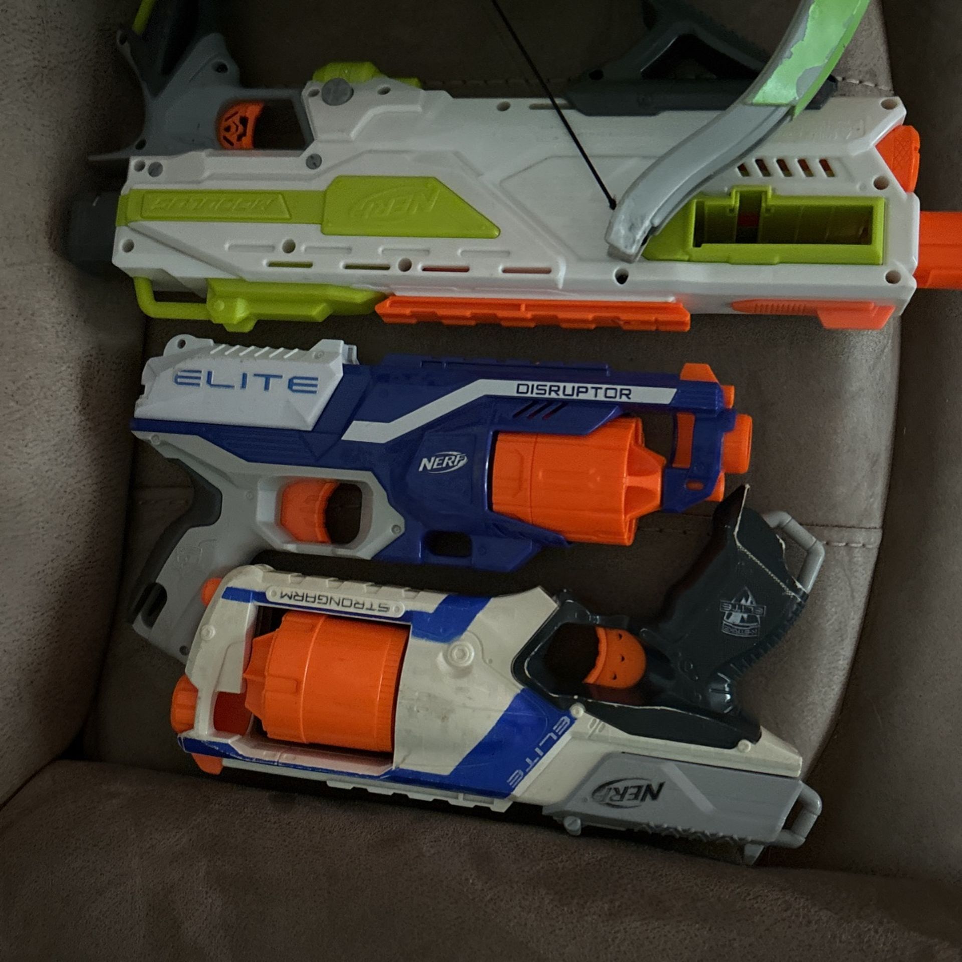 4 Nerf Guns