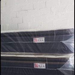 KING PILLOWTOP MATTRESS WITH FREE BOX SPRING 