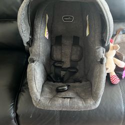 Infint Car Seat And Stroller 