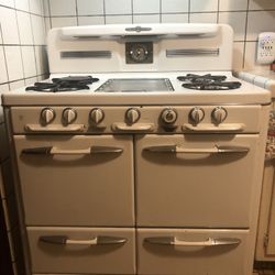 Vintage Stove 1930s!