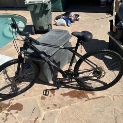 GT Avalanche 29er Mountain Bike - Large Frame (Needs Some TLC)