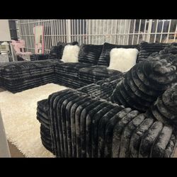 Brand New Super Plush Comfy Corduroy Sectional 