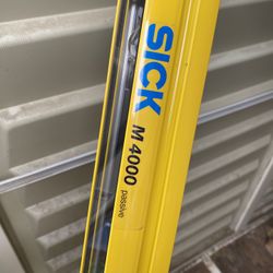 SICK PSD02-2301  (M4000) Multiple Light Safety Device
