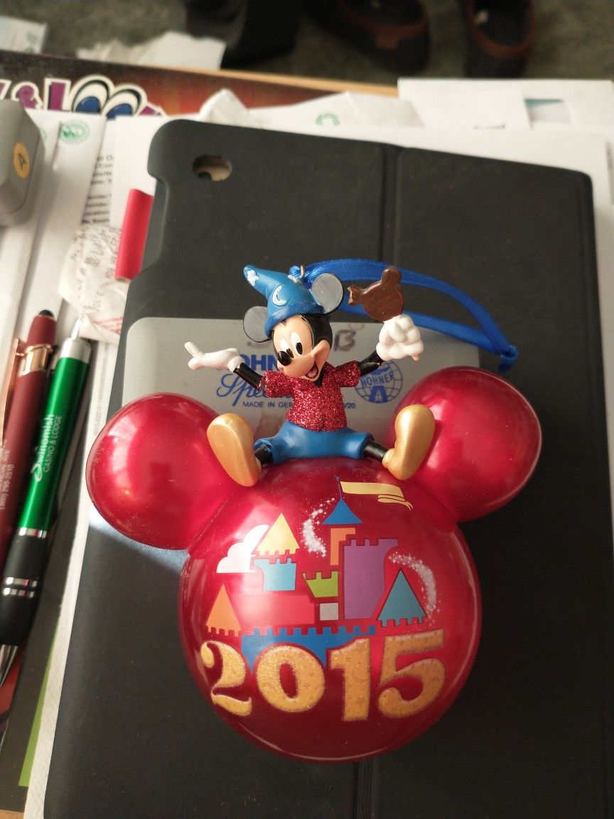 2015 Disney World Mickey Mouse Ornament