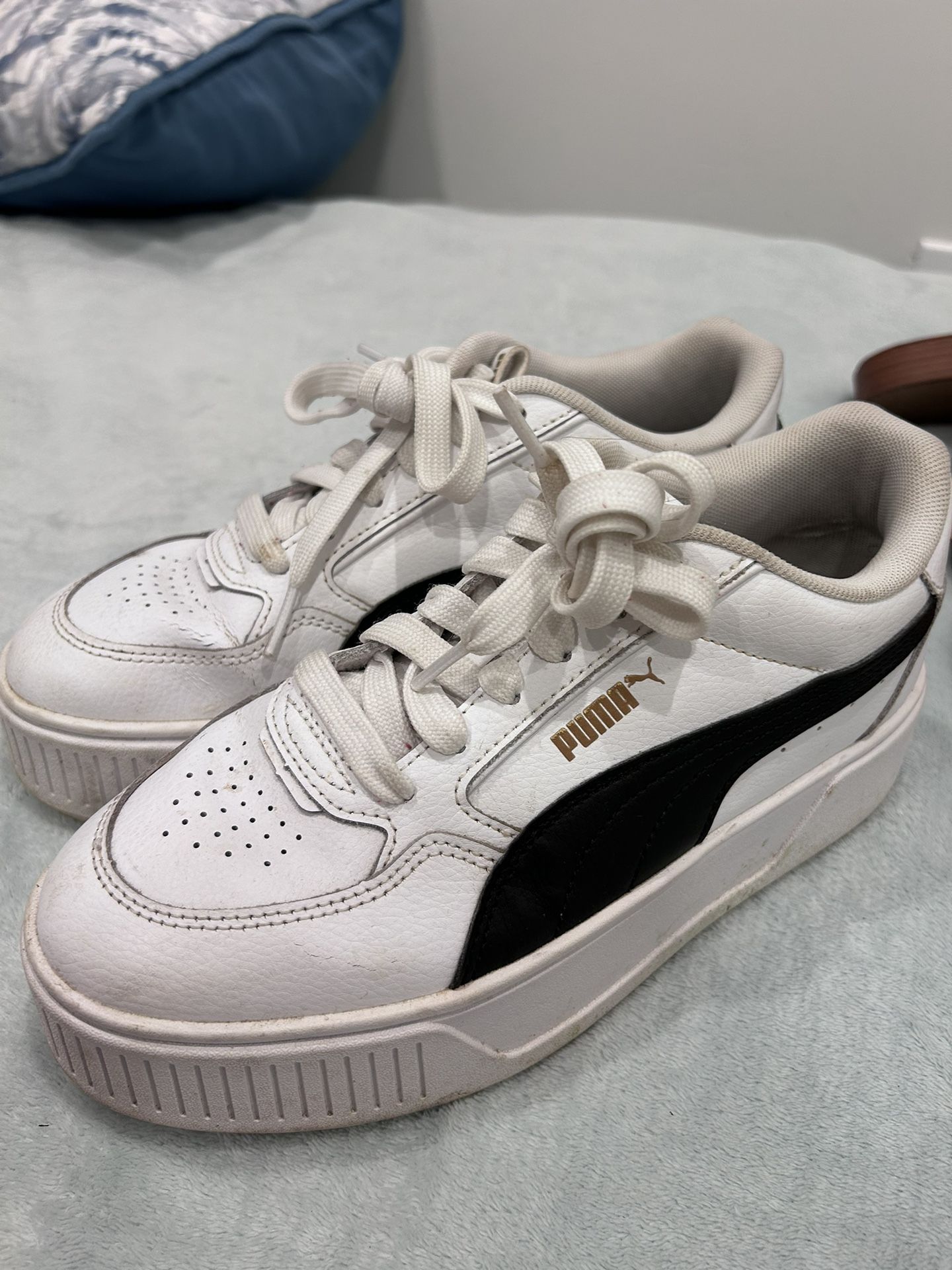 Size 6 Puma