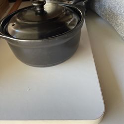 Large Ceramic Clay Pot with Lid –