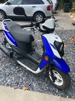 2014 Yamaha ZUMA-X 50cc.