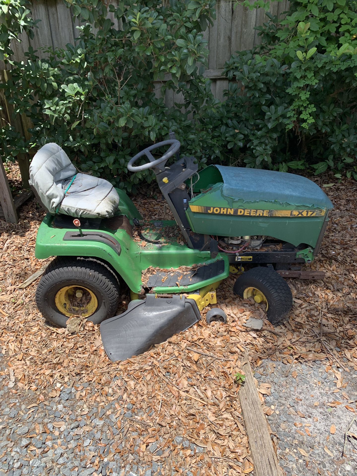 John Deere 1991 lawn tractor does not run