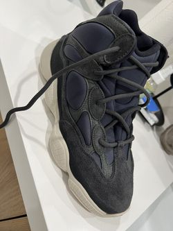 MENS YEEZY HIGH TOPS