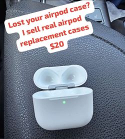 Apple AirPods  Charging Case