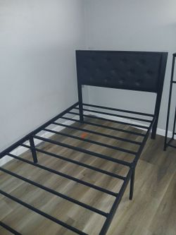 A SET OF TWIN BEDS