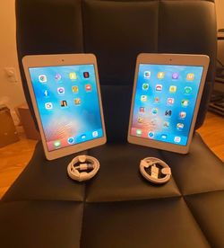2 APPLE IPAD MINI