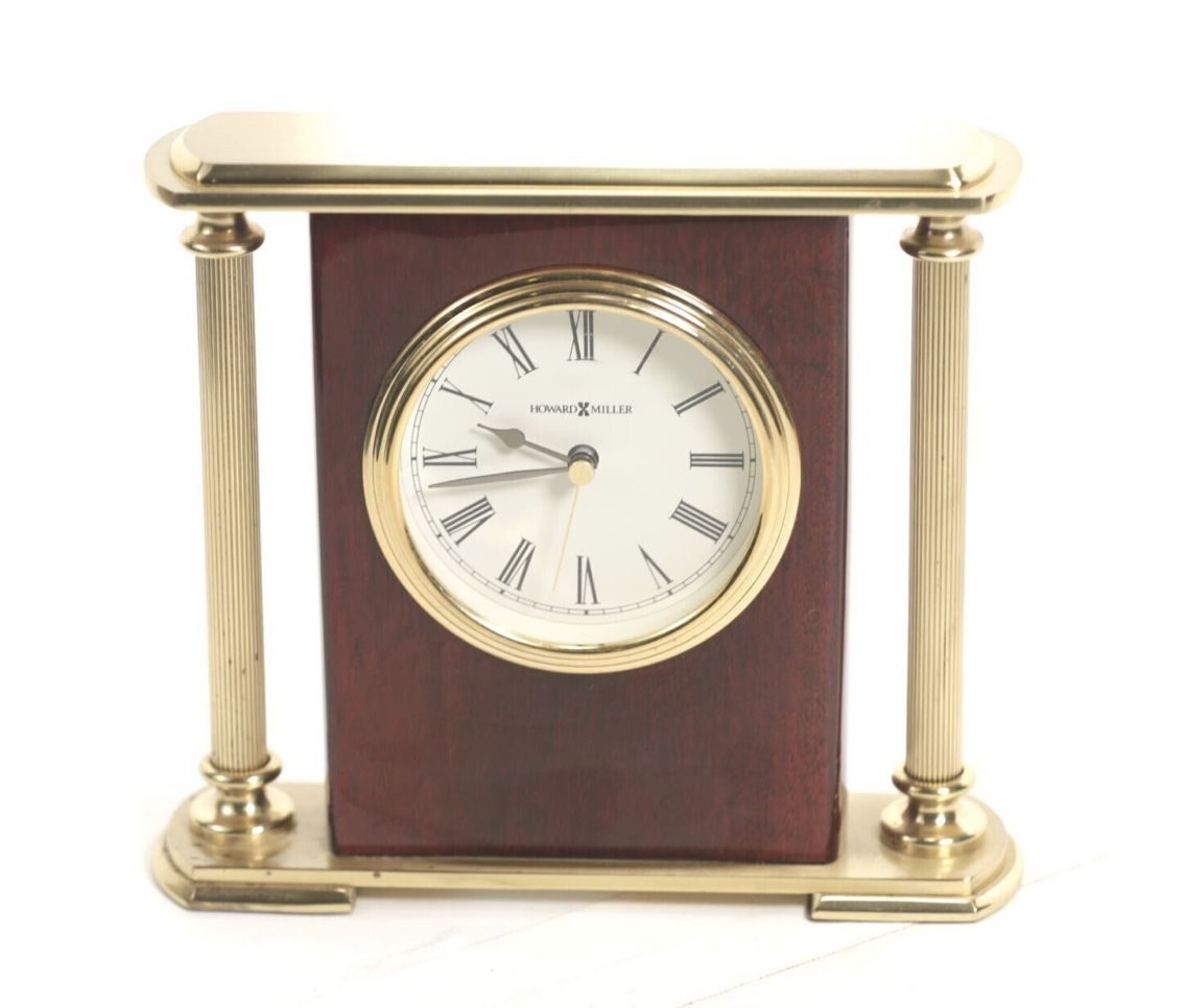 Howard Miller Mantle Clock 645-104 Rosewood Encore Shelf/Desk Clock, Great Condition.