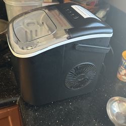 Ice Maker 