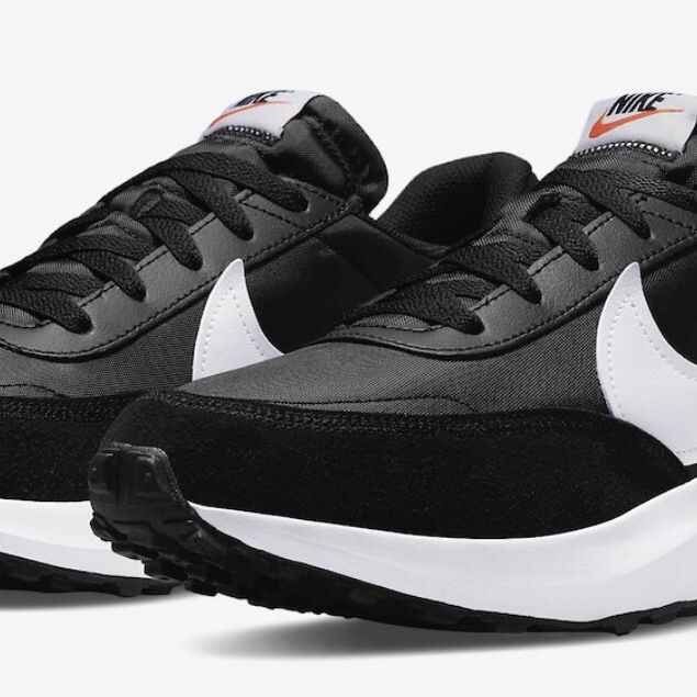 Nike Waffle Debut Black White Sz.10 for Sale in Long Beach  display picture 3
