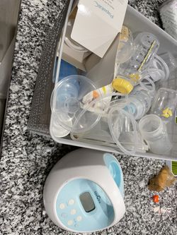 Spectra Breast Pump And Supplies