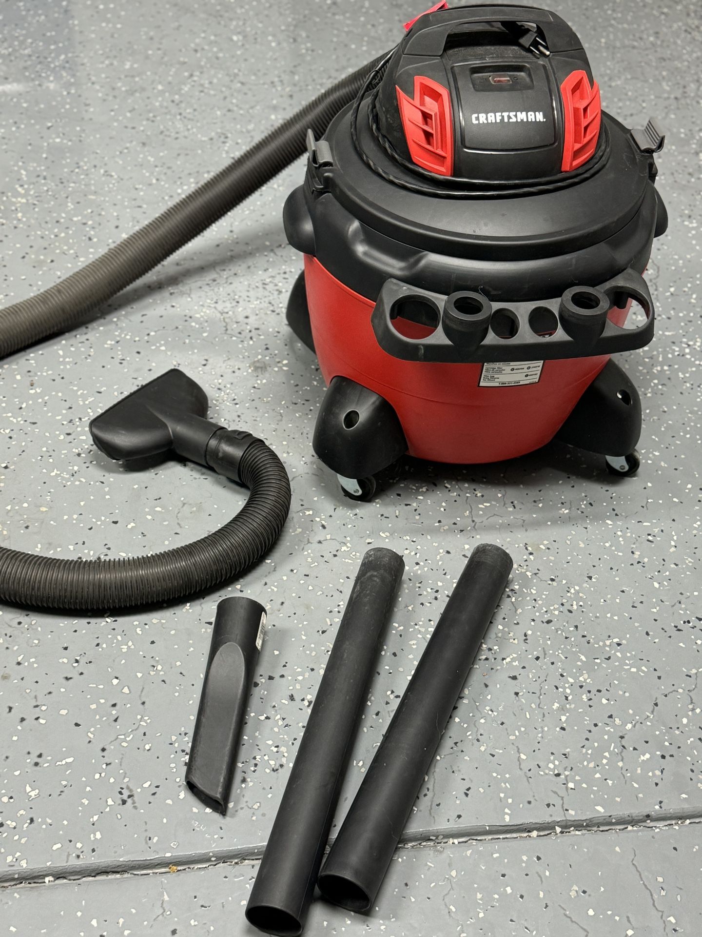 Craftsman Wet Dry Sho Vac 16 Gallons 5hp With Attachments Shopvac Vacuum