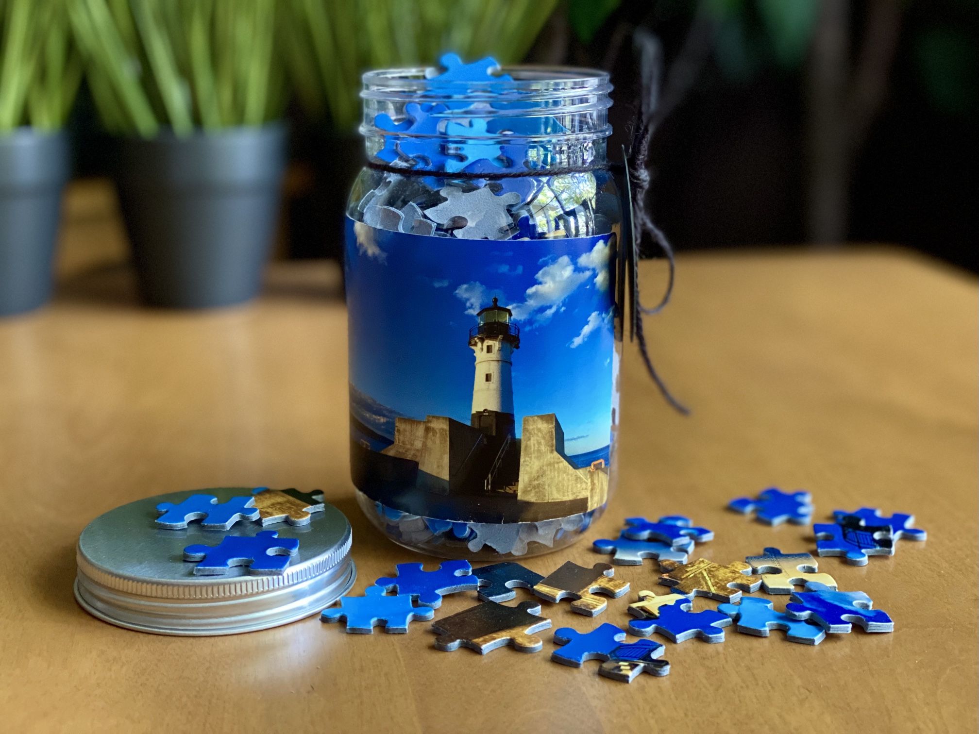 Puzzle 🧩 Jar - Duluth Harbor North Pier Light