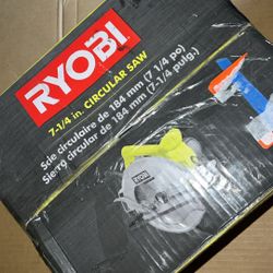 Ryobi One+ 7-1/4in Circular Saw 