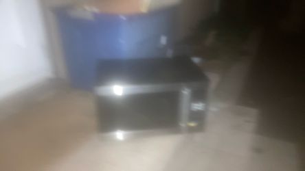 Black And Decker 700 Watts Microwave