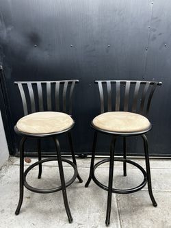 Traditional Barstools