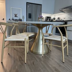 West Elm Silhouette Marble Round Dining Table (48") + 4 Chairs – $950