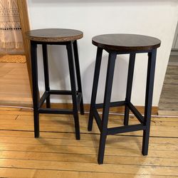 Wooden stool set
