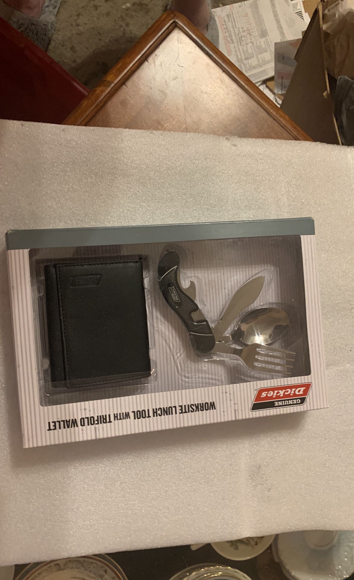 Lunch Tool And Wallet 