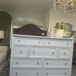 Dresser With Mirror 9 Drawer