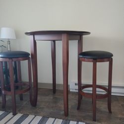 Dining Table and 2 Chairs 