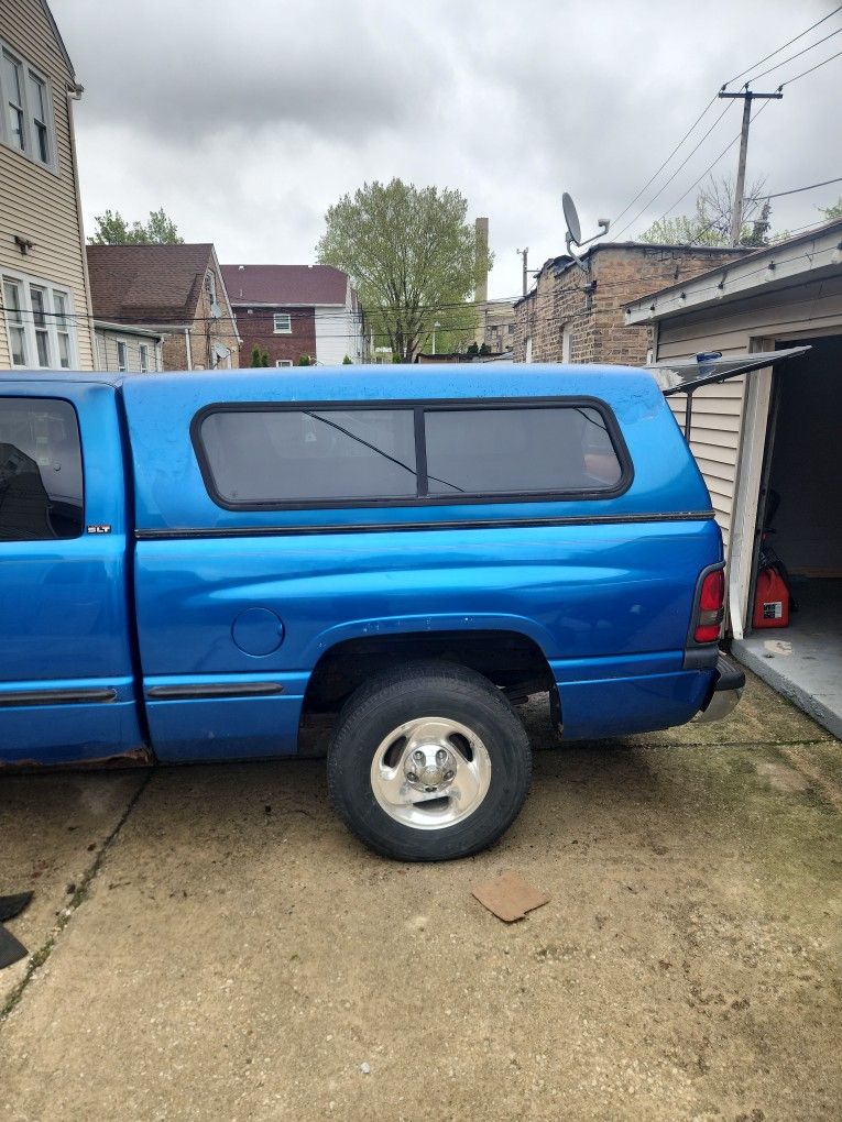 Camper