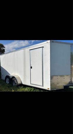 White Enclosed Cargo Trailer Tandem Axle