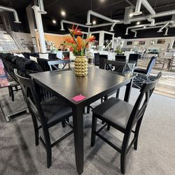 5 Pc Dining Table 