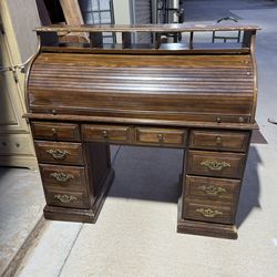 🎁BEAUTIFUL VINTAGE SECRETARY DESK50” X 22” X 47”