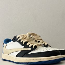 Travis Scott’s Size 10