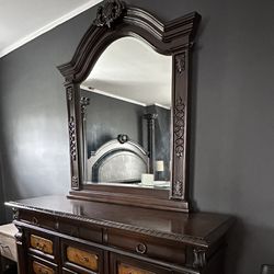 Wooden Dresser With Mirror