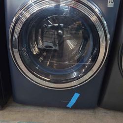 GE 5.3 cu. Ft. Capacity smart front load energy star washer