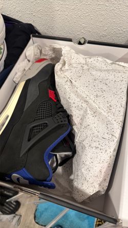 Jordan 4s size 13