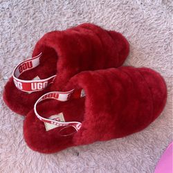 Uggs Slippers 