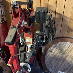Hunter Tire Machine 