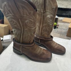 Women's Cowboy Boots Wide Square Toe Cowgirl Boots Fashion Western Boots