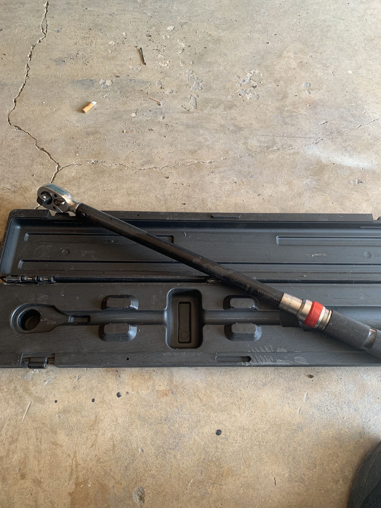 $100 Like New $60$ Torque Wrench Used One Time  Must Go Asap