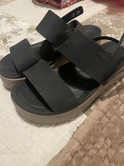 Croc Sandals Sz 7