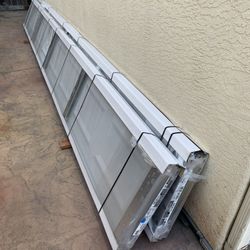 Garage Door Size 16x7// Puerta De Garage Medida 16x7