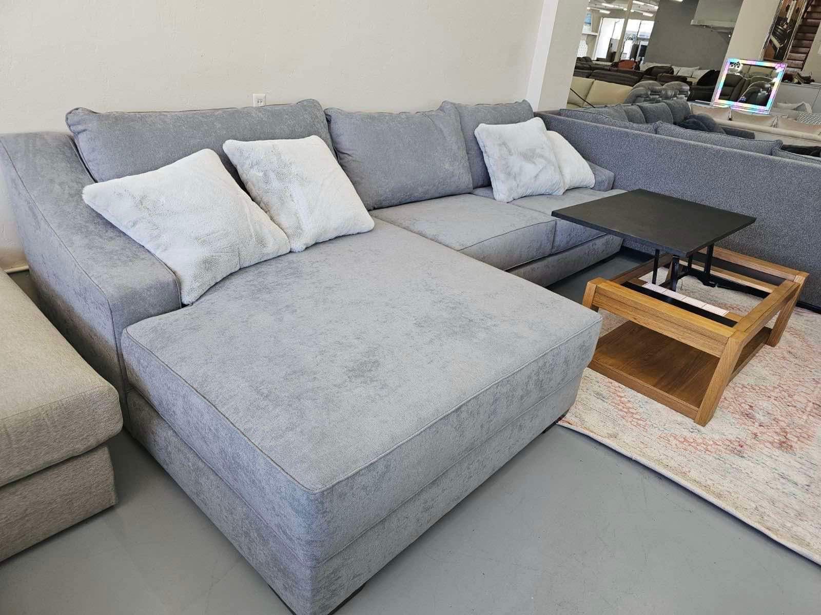 Smooth Sectional Chaise
