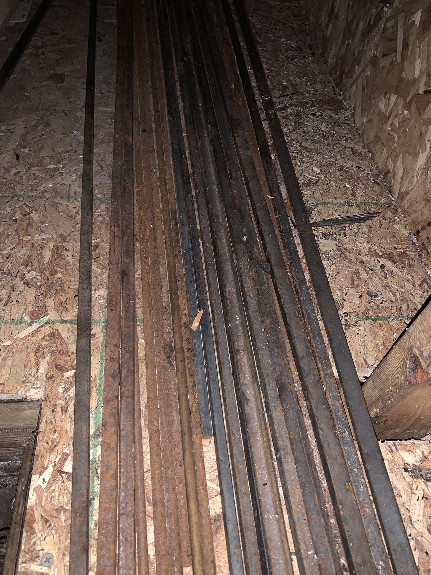 Square Solid And Round Steel Rods