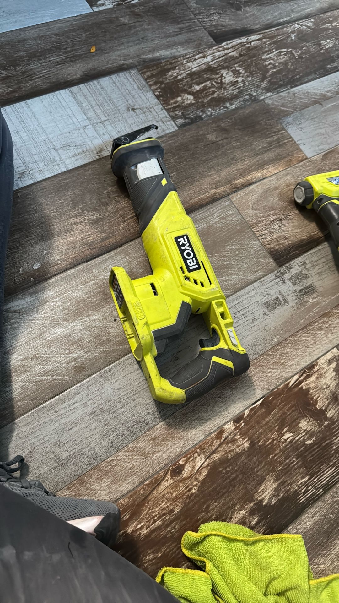 RYOBI 18V Cordless Reciprocating Saw