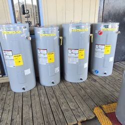 New! Electric Water Heaters Boiler Electrico  Warranty Garantía Por Escrito  $39 Down Payment  $ 299 And UP 