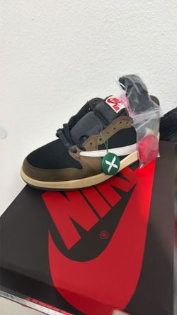 Travis Scott mochas