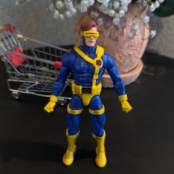 Marvel Legends VHS Cyclops 